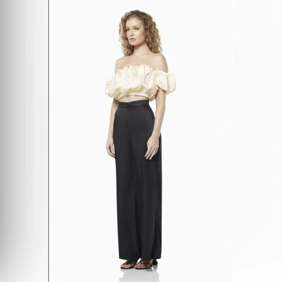 Elliatt Rejoice Crop Top Cream Size Small NWT - Picture 4 of 11